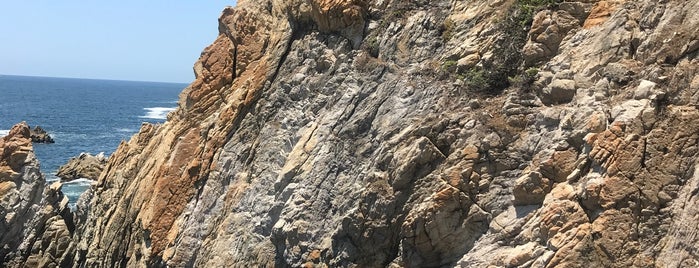 Acapulco Cliff Divers is one of Central America.