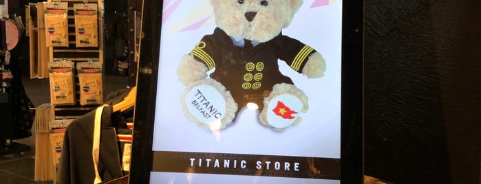 Titanic Store is one of Lugares favoritos de Daniele.