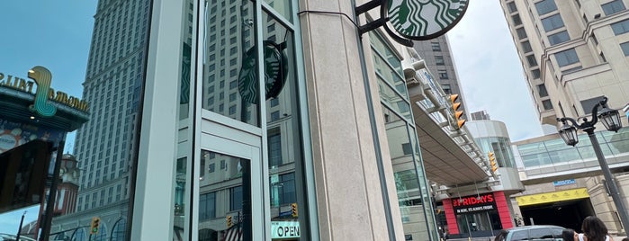 Starbucks is one of Niagara Falls, Canada.
