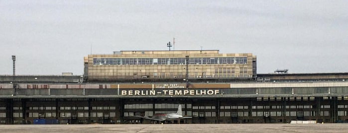 Flughafen Berlin Tempelhof is one of Parques e afins.