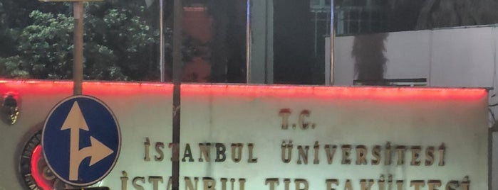 Çapa - Şehremini Tramvay Durağı is one of paşalı.