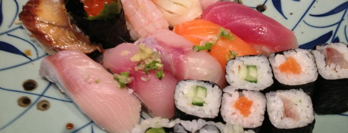 Sushi Gourmet is one of 日本料理.