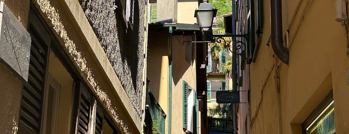 Bellagio is one of Como.