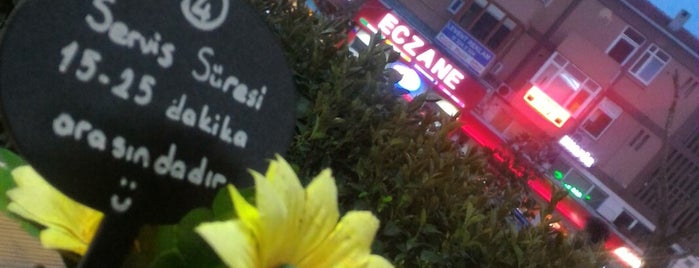 Köşk Kasap Burger & Steak House is one of Lugares favoritos de MRTR.