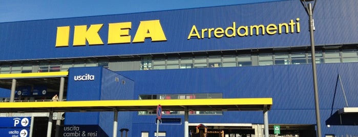 Tegen de wil Cyberruimte Beeldhouwwerk Ikea Italia