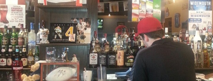 Buster's Bar and Grill is one of สถานที่ที่บันทึกไว้ของ Geoff.