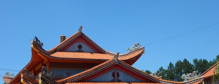 Templo Quan-Inn is one of Templo Budista.