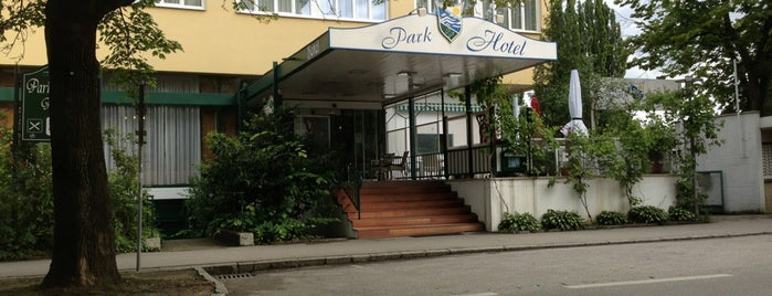 Parkhotel Krems an der Donau is one of Kre.