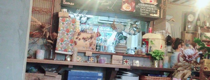 LILAC DAYS CAFFE is one of 松山ランチ.