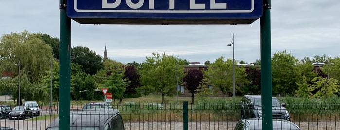 Gare de Duffel is one of Bijna alle treinstations in Vlaanderen.