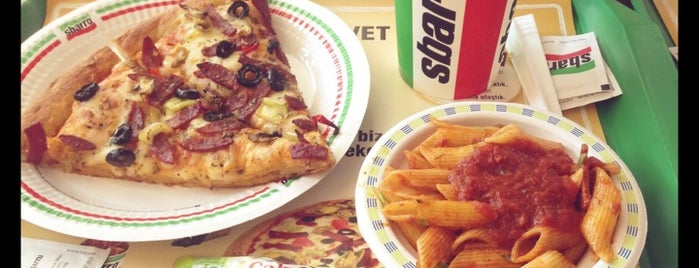 Sbarro is one of Fatihさんのお気に入りスポット.