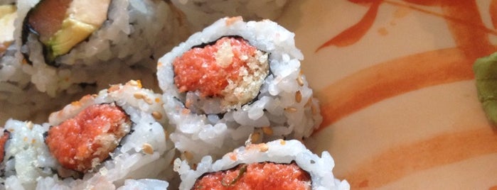 Zen Sushi is one of Locais salvos de Lizzie.