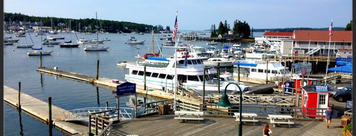 Fishermans Wharf Inn Restaurant is one of Lieux qui ont plu à Josh.