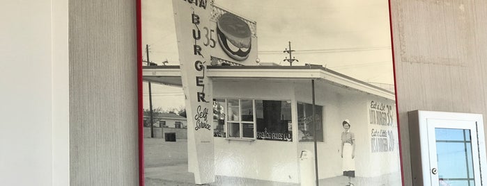 Blake's LotaBurger is one of USA New Mexico.