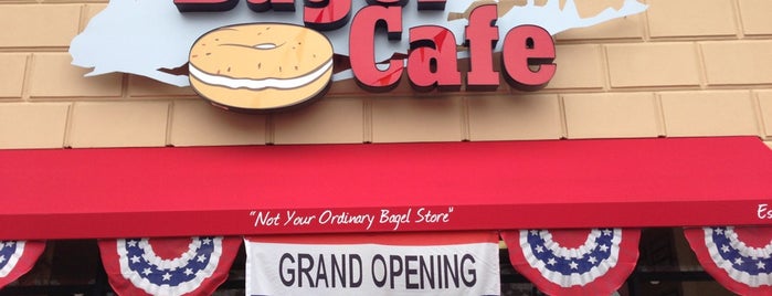 Long Island Bagel Cafe is one of Locais curtidos por Anthony.