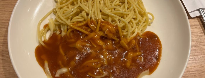 Pasta de CoCo is one of 丸の内.