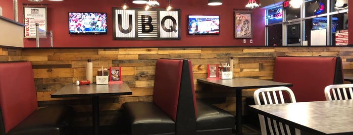 Urban Bar-B-Que - Linthicum Heights is one of Lugares favoritos de Zack.