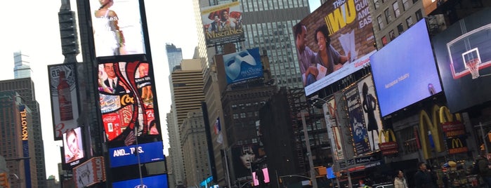 Times Square is one of Nova Iorque - Estados Unidos.