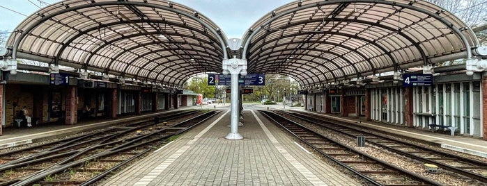 H Albtalbahnhof is one of unterwegs.