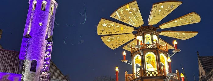 Braunschweiger Weihnachtsmarkt is one of Tempat yang Disukai Kübra.