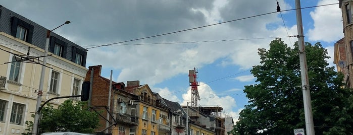 ул. Пиротска (Pirotska Str) is one of София.