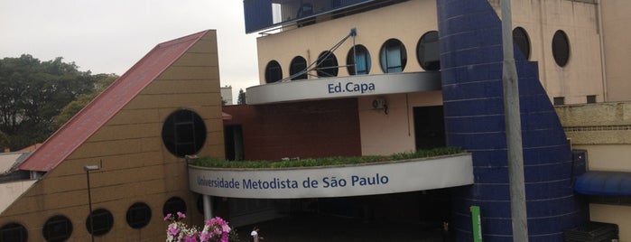 Ed. Capa is one of Orte, die Fernando gefallen.