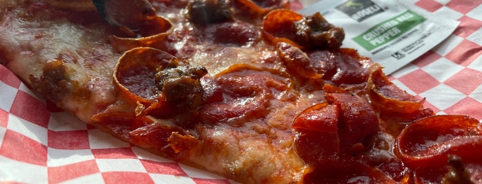 Andy’s Pizza is one of Irene : понравившиеся места.