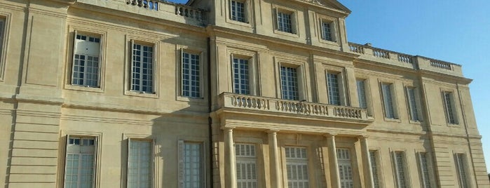 Château Borély is one of Musées de Marseille.
