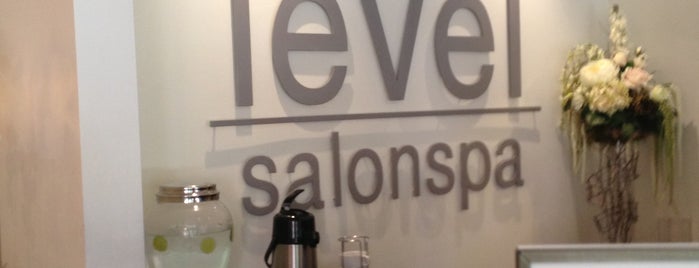 Level Salon is one of Tom : понравившиеся места.