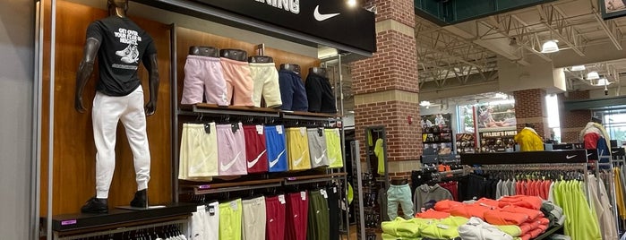 DICK'S Sporting Goods is one of Sports-Related.
