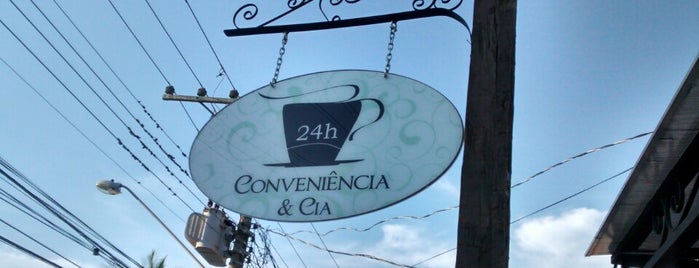 Conveniência 24hs - Ilhabela is one of สถานที่ที่ Alessandra ถูกใจ.