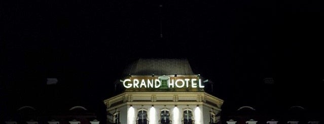 Casino Orbis Grand Hotel is one of Tempat yang Disukai Ania.