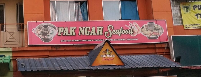 Restoran Pak Ngah Seafood is one of Excellent Choice For Food.