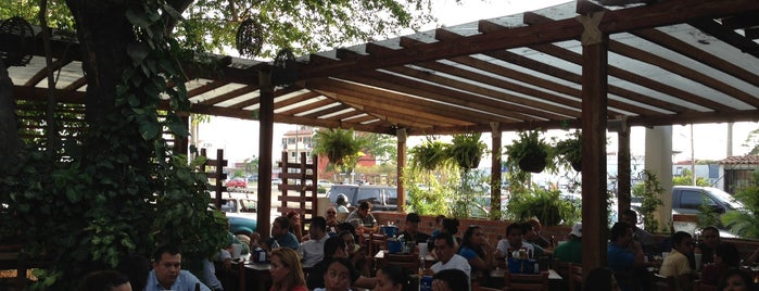 El Guamu Bar & Grill is one of Puerto Vallart.