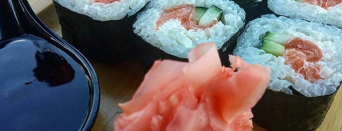 Kawa Sushi Bar is one of Asia'nın Beğendiği Mekanlar.