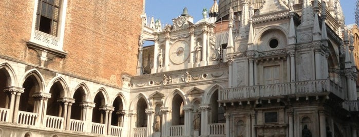 Doge's Palace is one of Venice ♥.