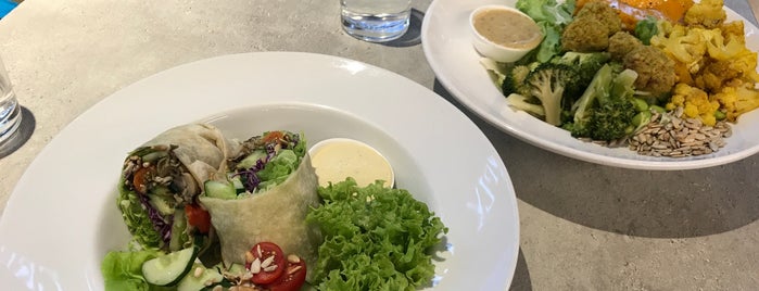 Simply Green Salad is one of Lieux sauvegardés par Jono.