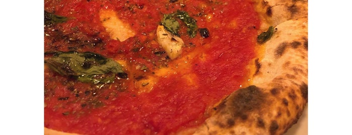 Atte. Pizzeria Napoletana is one of Locais curtidos por Jimmy.