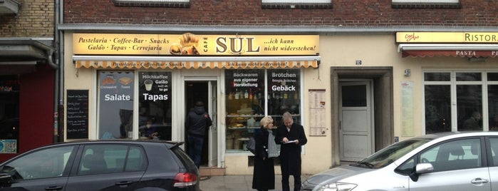 Café Sul is one of Hamburg (Lonely Planet).
