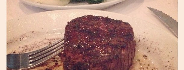 Ruth's Chris Steak House is one of The 11 Best Places for Honey Butter in Minneapolis.