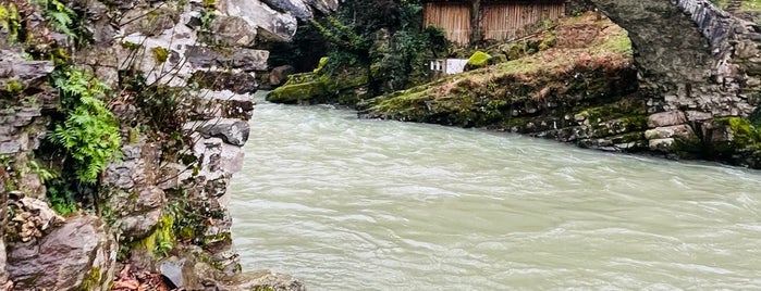 Makhuntseti Bridge | მახუნცეთის ხიდი is one of Alisa : понравившиеся места.