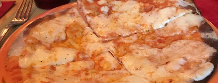 Pizza Bela is one of Lugares favoritos de Jamhil.