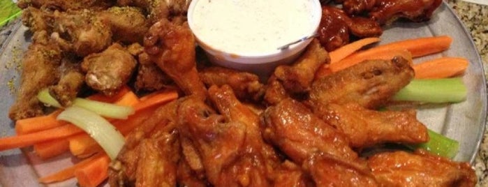 Alondra Hot Wings is one of Lugares favoritos de Tony.