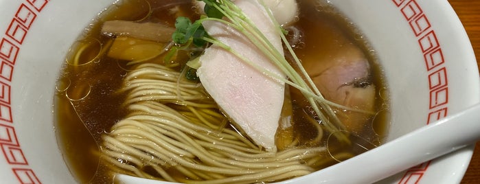 noodle kitchen 六九麺 is one of Locais curtidos por Hide.