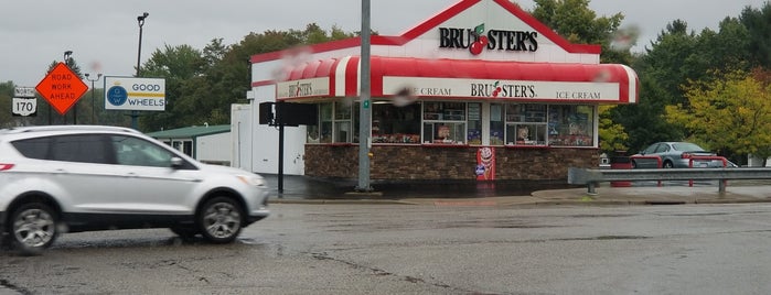 Bruster's Real Ice Cream is one of Places I been..