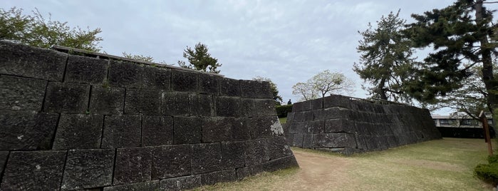 Fukui Castle Ruins is one of 百名城以外の素晴らしいお城.