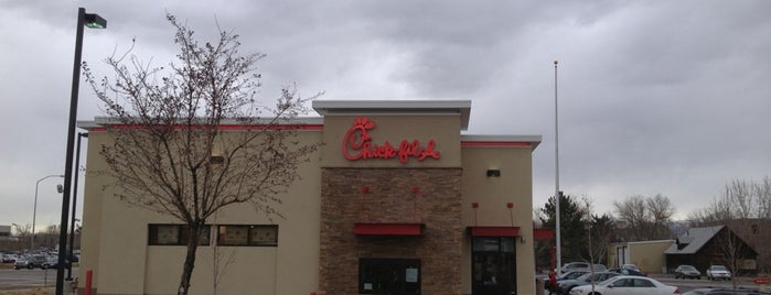 Chick-fil-A is one of Dustin : понравившиеся места.