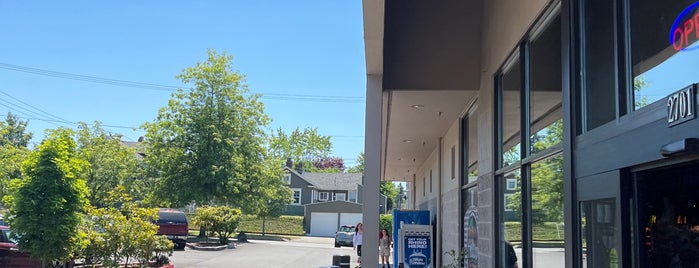 Hilltop Red Apple Market is one of the staples of BeHi - Beacon Hill.