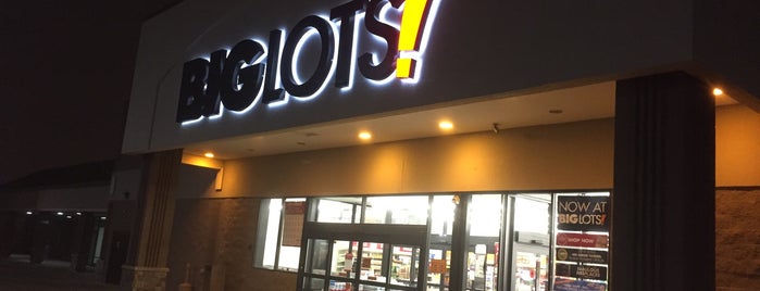 Big Lots is one of Noahさんのお気に入りスポット.