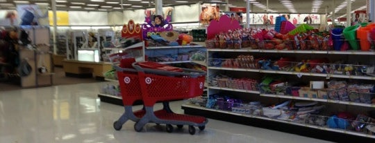 Target is one of Tempat yang Disukai Amy.